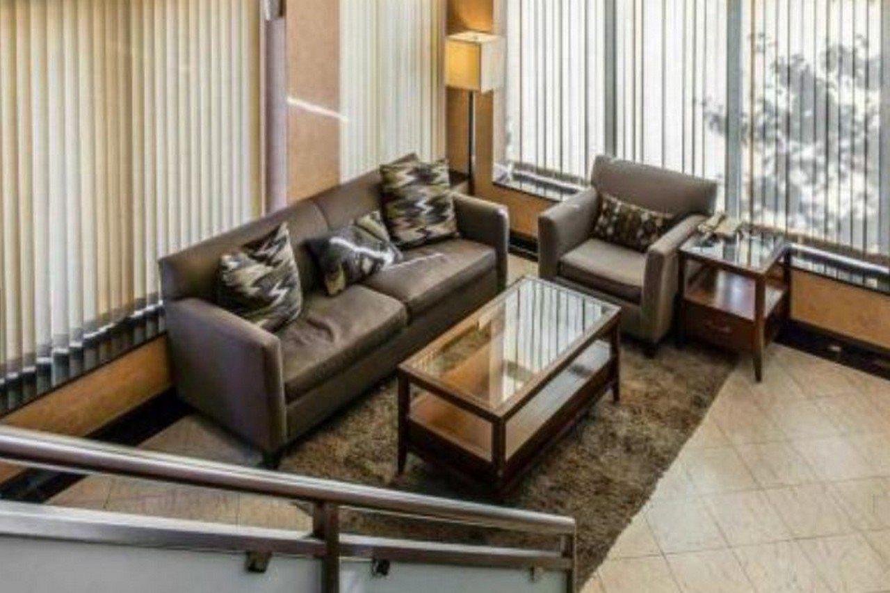 Red Lion Inn & Suites Long Island City Ню Йорк Екстериор снимка