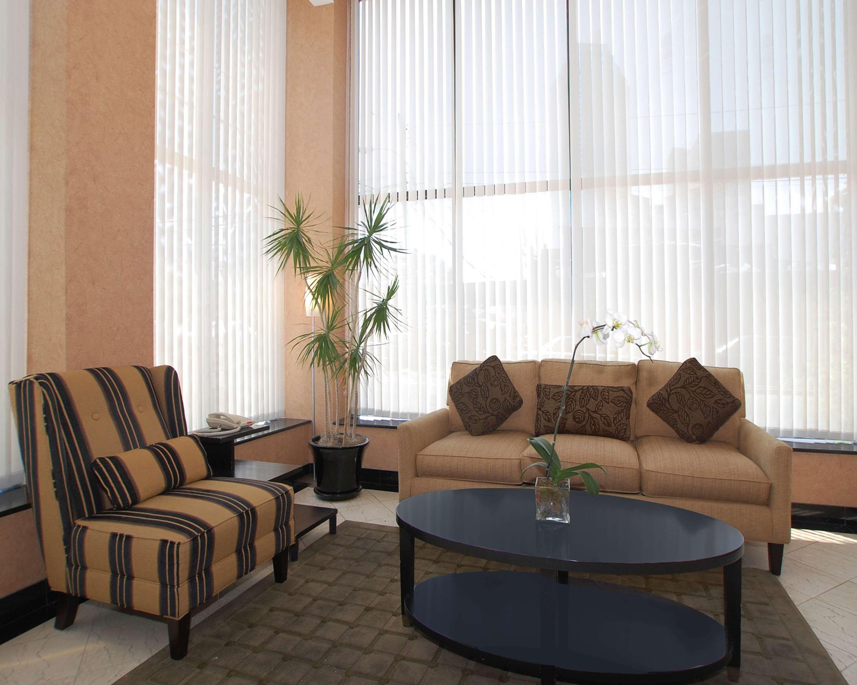 Red Lion Inn & Suites Long Island City Ню Йорк Екстериор снимка